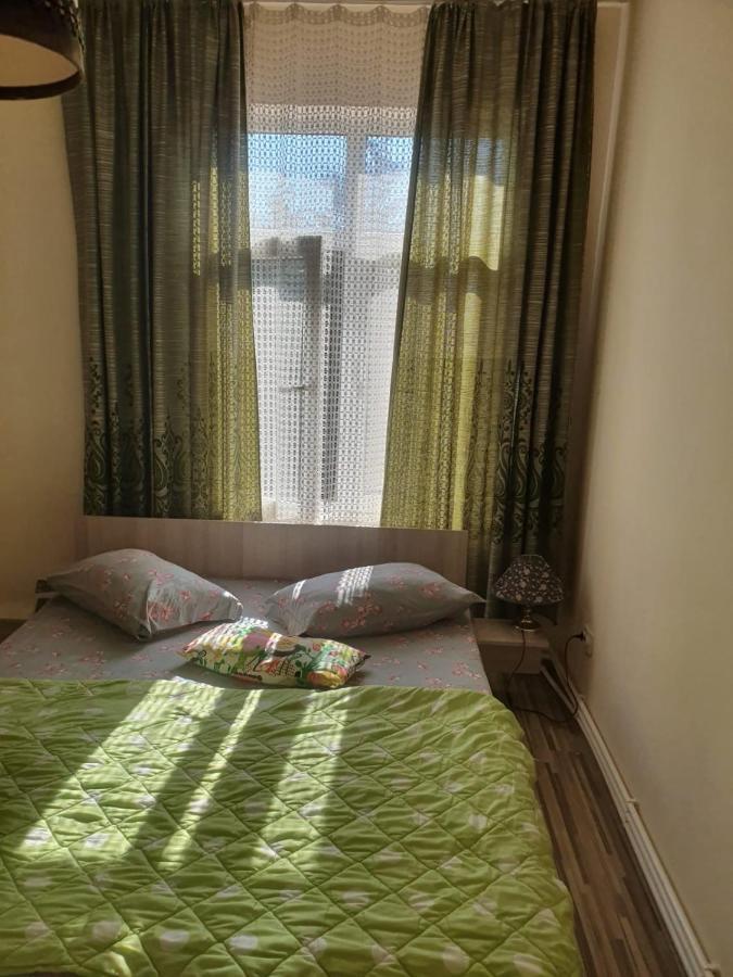 Relax Haus Hotel Hunedoara Exterior foto